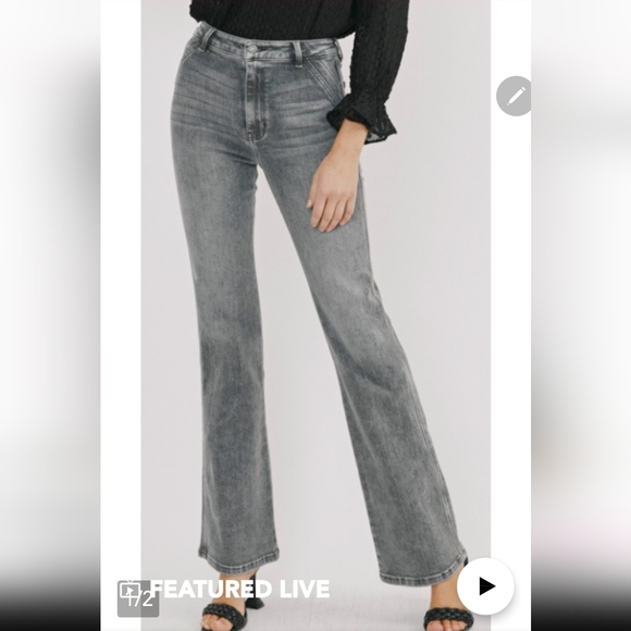 KanKan flare Jeans. - Picture 1 of 6